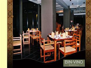 Bin Vino Doluwa Exterior foto